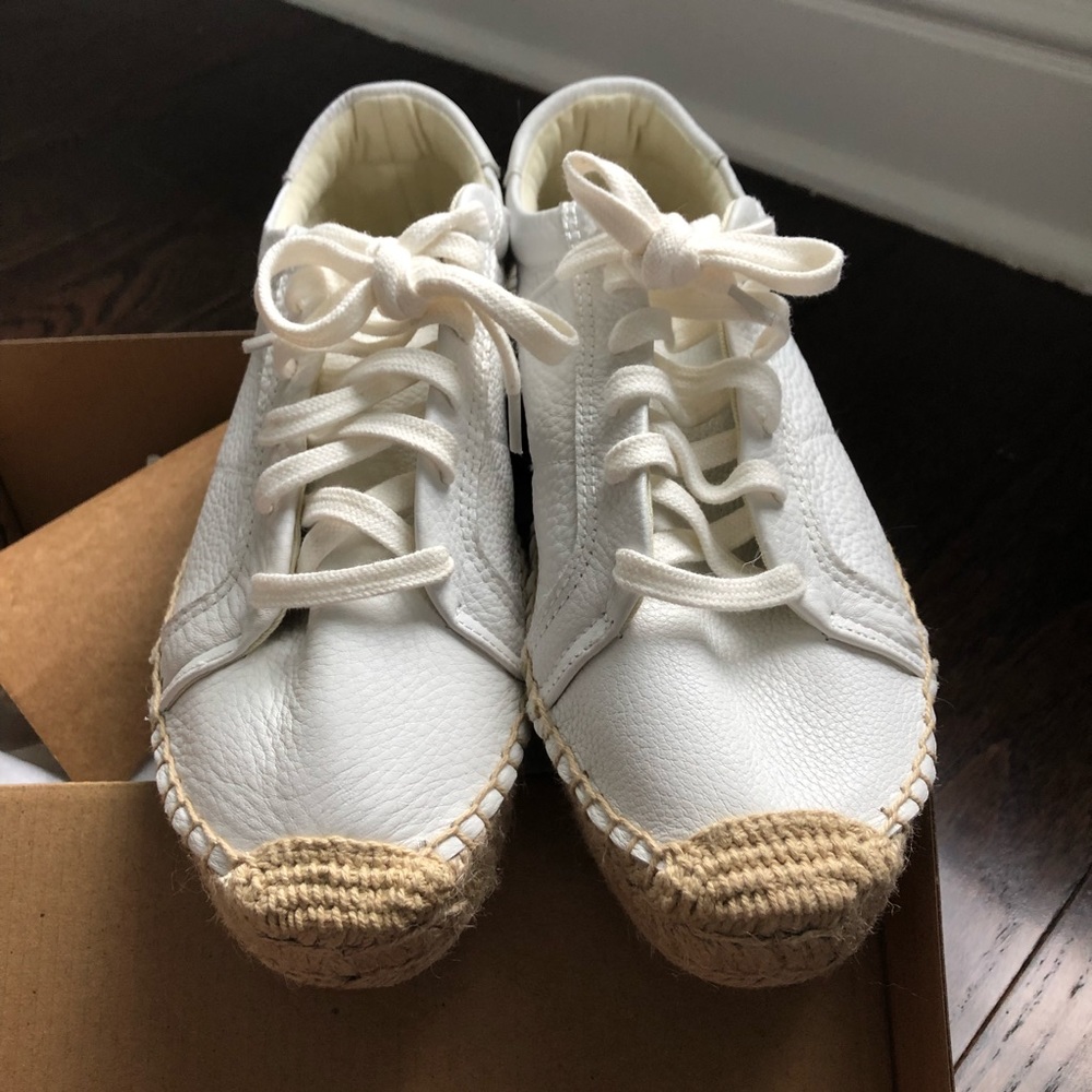 Soludos platform leather tennis sneaker, NIB